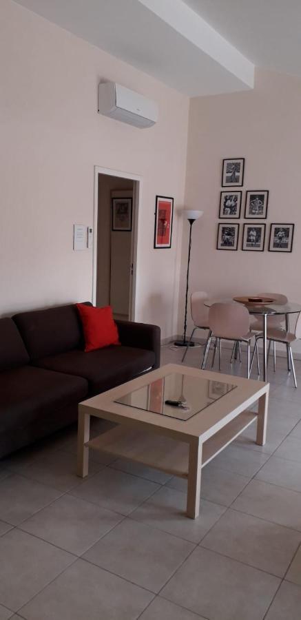 Casa Del Mar - Beautiful Two Bedroom Penthouse Apartment Sainte-Maxime Ngoại thất bức ảnh